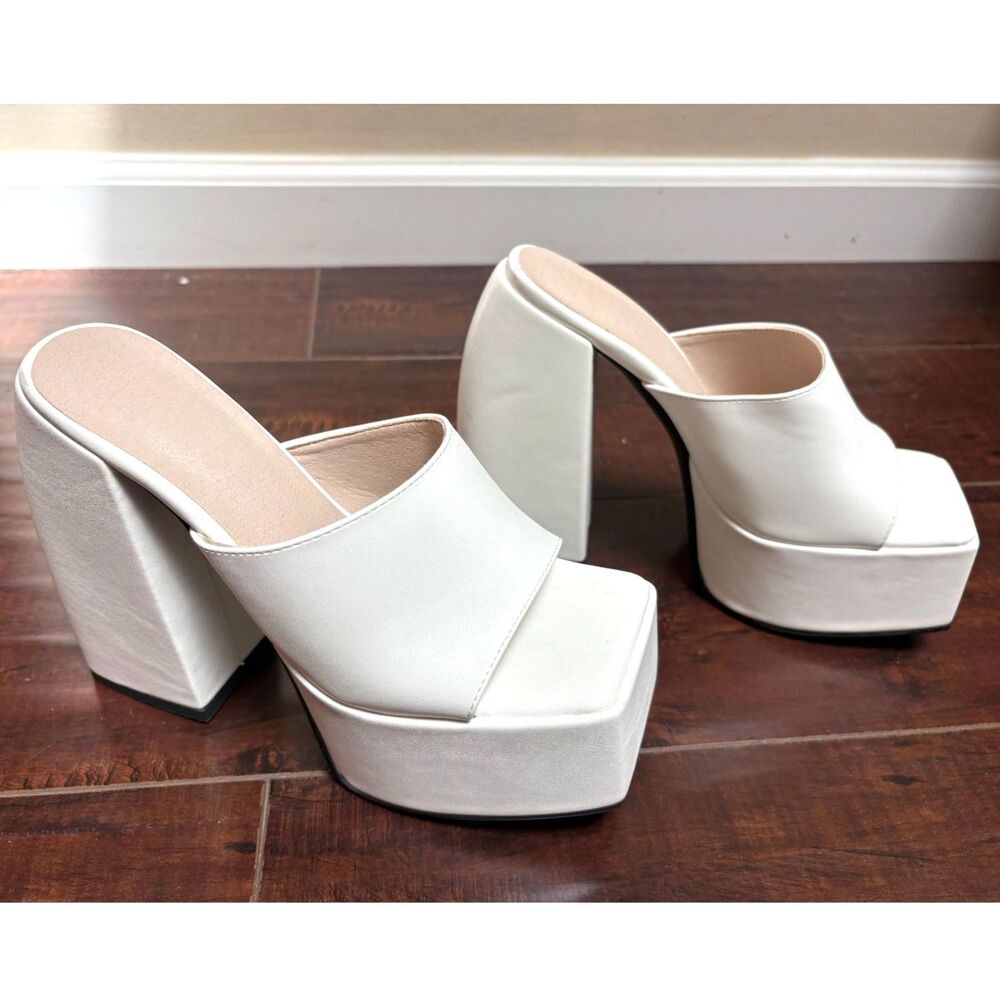 White Chunky Platform Mule Heel Square Toe Block Sandal Slide NIB Women Sz 6.5 7